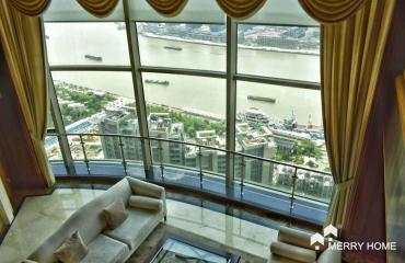 penthouse with 380 sqm terrace in Shimao Riviera Garden